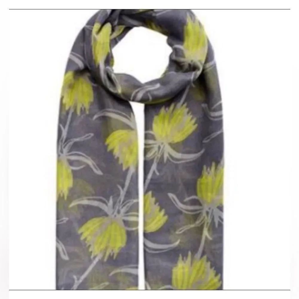 India Hicks Crown Imperial Scarf - Gray and Rapeseed